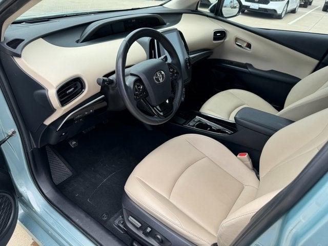 2019 Toyota Prius L Eco